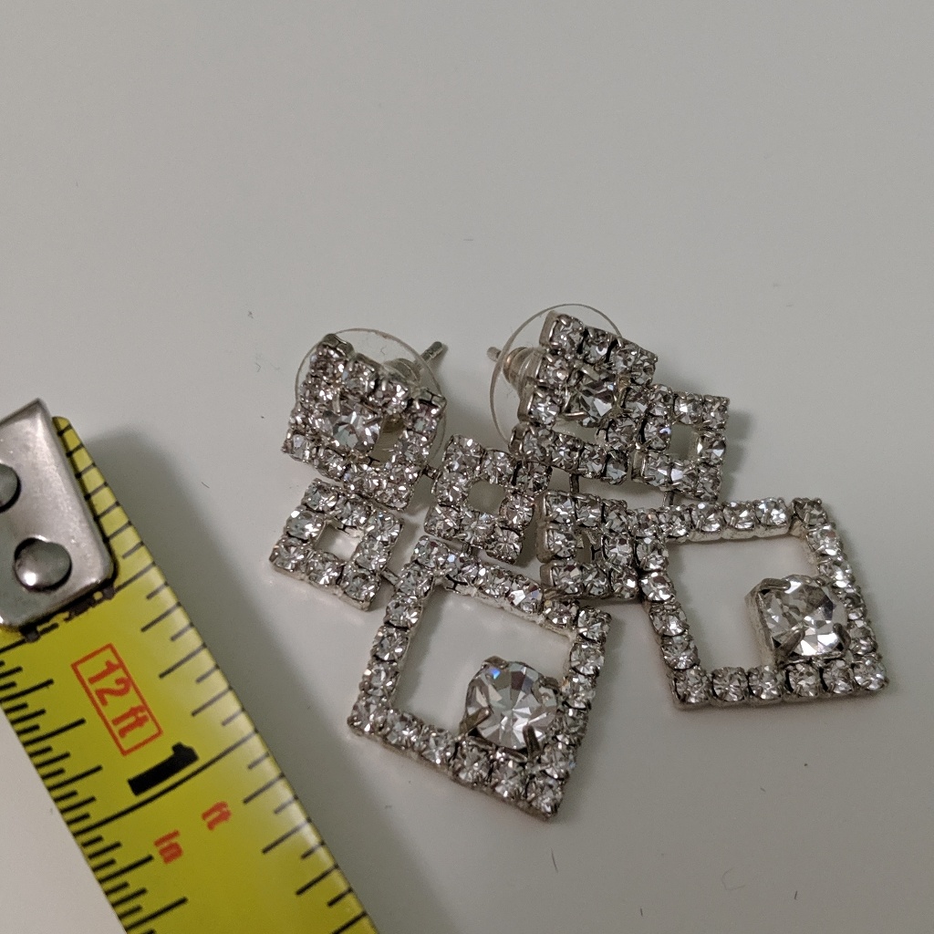 Vintage Classic Rhinestone Earrings. Dressy